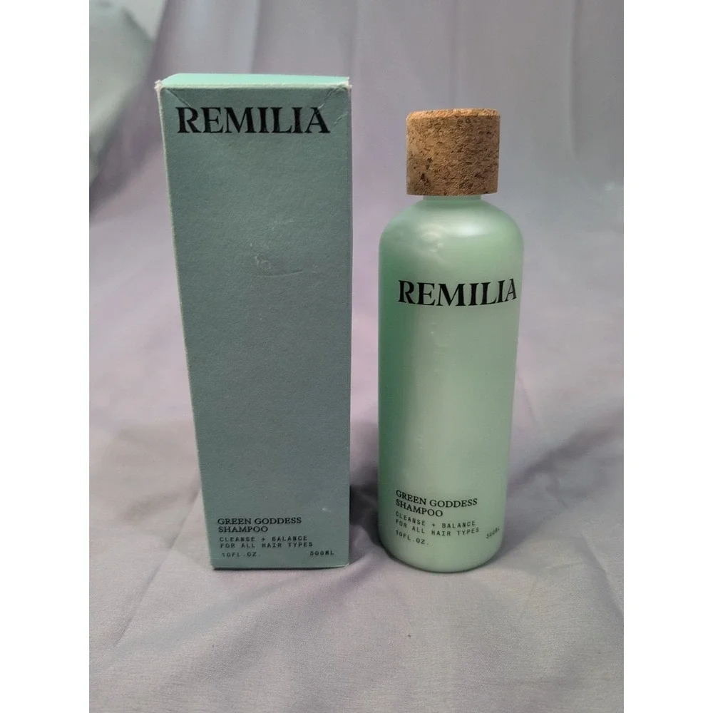 REMILIA Green Goddess Shampoo With Rosemary Oil, Coconut Oil & Green Tea Extract